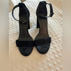 boston proper pelle moda black suede sandal heels size 7